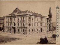 Zgrada Hrvatskog školskog muzeja na uglu današnjeg Trga Republike Hrvatske i ulice Andrije Hebranga 1893. godine (Foto Ivan Standl).jpg